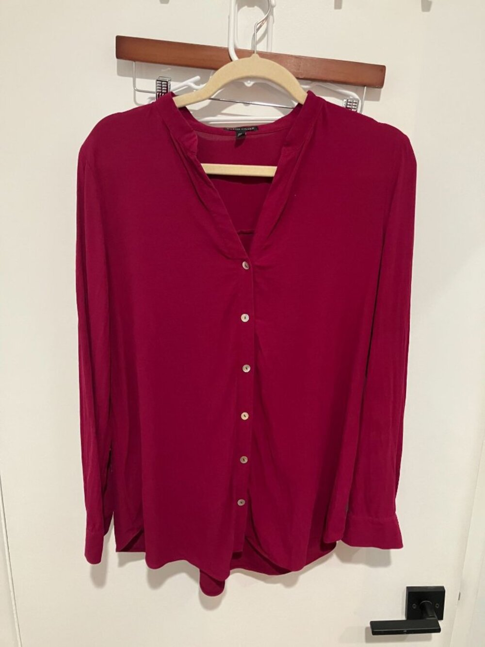 Eileen Fisher 100% Silk Georgette Crepe Band Collar Blouse Shirt Raspberry Small